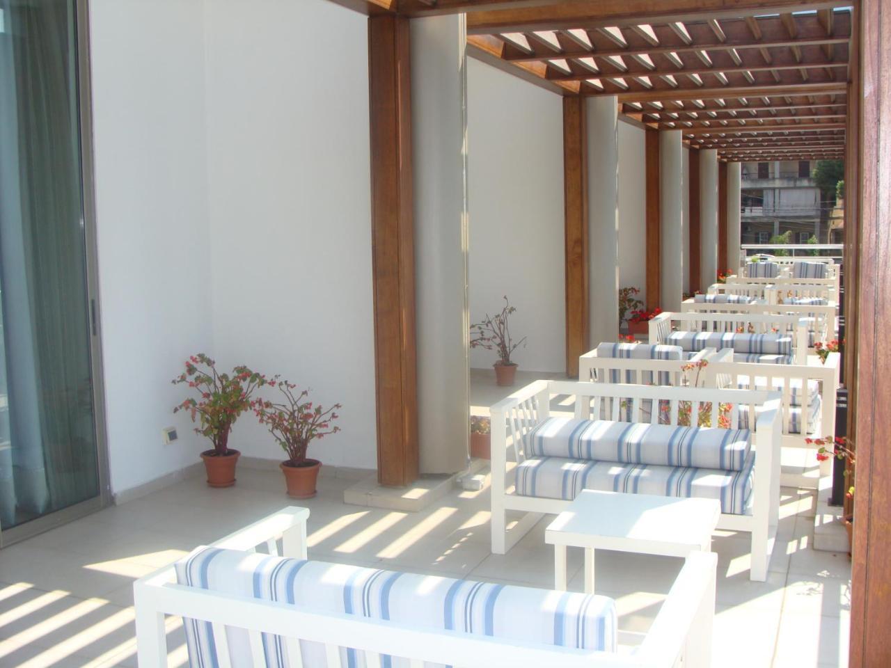 Monte Mare Hotel Jounieh Kültér fotó